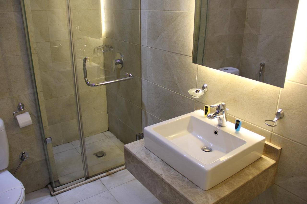 Elysees Hotel Tahrir Square Kairo Bagian luar foto
